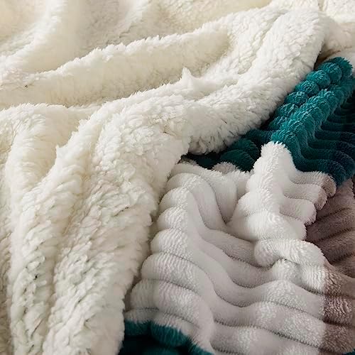 Gracelife Sherpa Fleece Throw Blanket for Couch, Fluffy Plush Warm Fuzzy Blanket for Women and Men, Cozy Thick Soft Twin Blanket for Bed(Teal, 60"*80") - Image 5