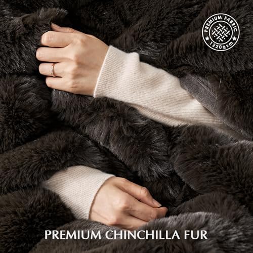 EVERGRACEHOME Faux Chinchilla Fur Throw Blanket, 50"x60", Espresso Mink - Image 3