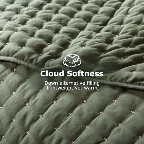 WDCOZY Queen Size Quilts Bedding Sets with 2 Pillow Shams, Lightweight Soft Bedspread Coverlet, Quilted Blanket Thin Comforter Bed Cover for All Season, 3 Pieces, 90x90 inches, Moss Green - Image 4