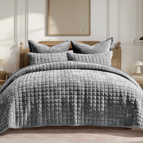 RECYCO Channel Box Stitch Velvet Quilt Set, King Size, Charcoal Gray by RECYCOHOMECOLLECTION
