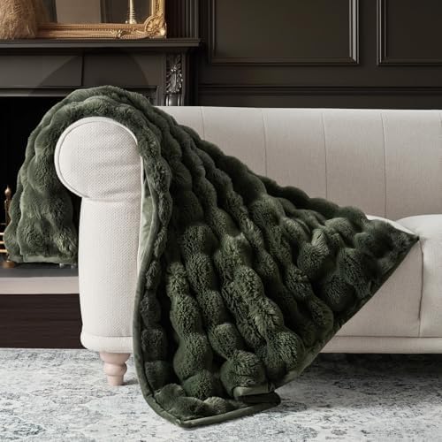 EverGrace Faux Rabbit Fur Bubble Throw Blanket, 50"x60", Green by EVERGRACE