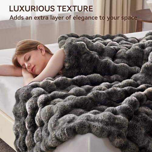 Anysay Faux Fur Throw Blanket,1000GSM Fluffy Soft Bubble Blanket 90''*104'' - Image 5