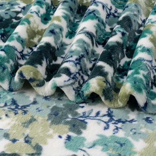 Berkshire Blanket-Classic Heavyweight Warm Soft Printed VelvetLoft® Plush Blanket, King Size Soft Fuzzy Blanket for Couch Sofa Bed, Floral Green, 90in x 108in - Image 6