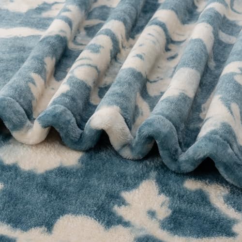 Berkshire Blanket-Classic Heavyweight Warm Soft Printed VelvetLoft® Plush Blanket, King Size Soft Fuzzy Blanket for Couch Sofa Bed, Floral Blue, 90in x 108in - Image 6