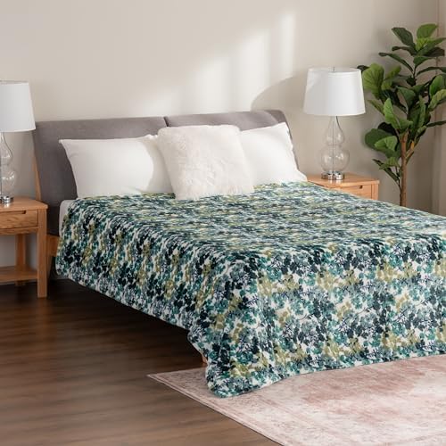 Berkshire Blanket-Classic Heavyweight Warm Soft Printed VelvetLoft® Plush Blanket, King Size Soft Fuzzy Blanket for Couch Sofa Bed, Floral Green, 90in x 108in - Image 4