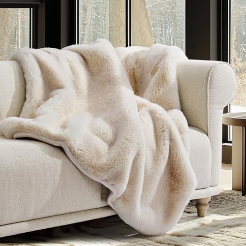 EVERGRACEHOME Faux Chinchilla Fur Throw Blanket, 50"x60", Arctic White by EVERGRACE