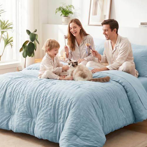 CozyLux Oversized Queen Seersucker Comforter Set, Light Blue, 98 x 98 in - Image 7