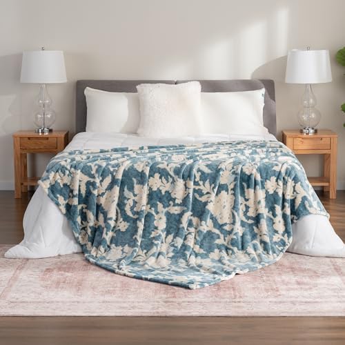 Berkshire Blanket-Classic Heavyweight Warm Soft Printed VelvetLoft® Plush Blanket, King Size Soft Fuzzy Blanket for Couch Sofa Bed, Floral Blue, 90in x 108in - Image 5