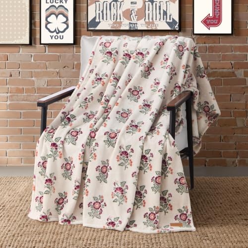 Lucky Brand Charlotta Merlot Olive Plush Throw, Ancient Scroll, 50 x 70 in - Image 3