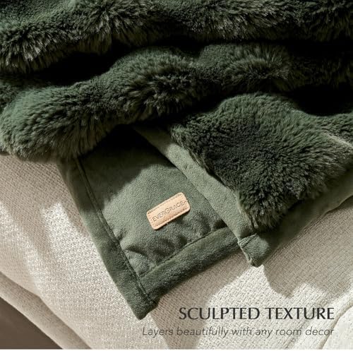 EverGrace Faux Rabbit Fur Bubble Throw Blanket, 50"x60", Green - Image 5