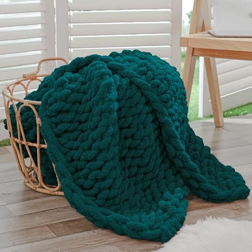 Bigacogo Chunky Knit Throw Blanket for Couch, 40x40 inches, Dark Green by Bigacogo