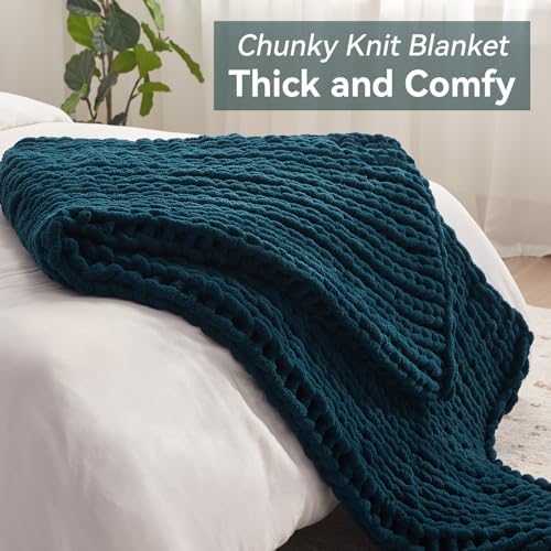 Negwoo Chunky Knit Throw Blanket, Knitted Throw Chenille Yarn, 80"*90" - Image 5