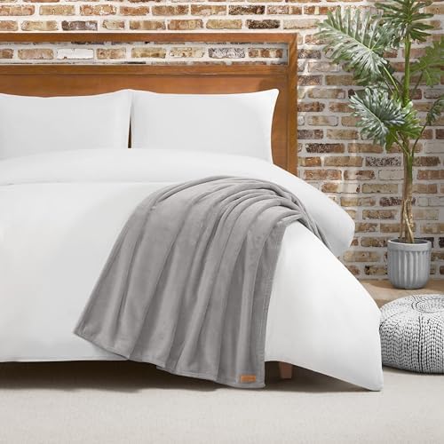 Lucky Brand Solid Plush 50"x70" Throw Blanket, Glacier Gray - Soft, Cozy, and Timeless Comfort - Image 4