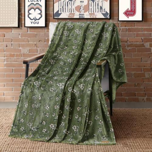 Lucky Brand Daisy Chain Olive Plush Throw, Olivine, 50 x 70 in - Image 3