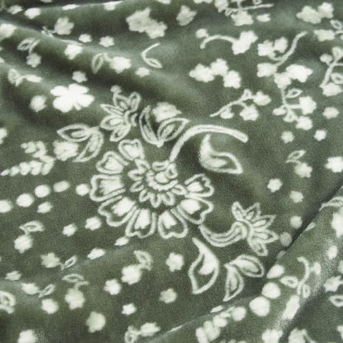 Lucky Brand 50" x 70" Plush Throw Blanket, Bandana Green Blanket for Sofa or Bed - Image 5