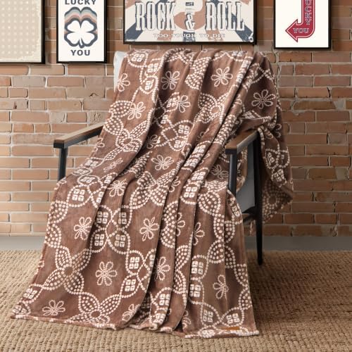 Lucky Brand Eyelet Flower Umber Plush Throw, Raw Umber, 50 x 70 in - Image 3
