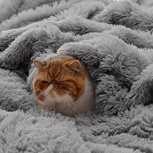 Bedsure Faux Fur Fluffy Sherpa Fleece Queen Bed Blanket Light Grey 60"x80" - Image 3