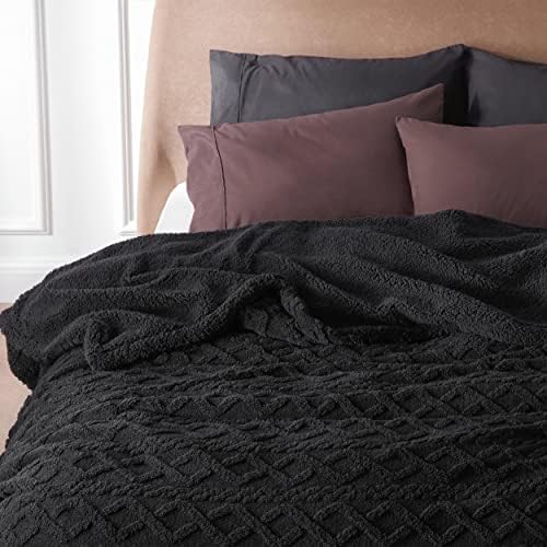 Bedsure Gentlesoft Sherpa Fleece Blanket Twin Size for Bed - Fluffy & Cozy Cable Jacquard Tufted for Women Gift, Thick and Warm Christmas Blanket for Winter, Black, 60x80 Inches - Image 5