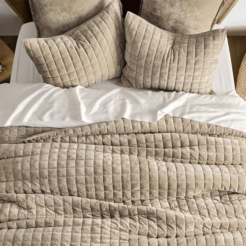 RECYCO Channel Box Stitch Velvet Quilt Set, Full Queen Size, Urban Taupe - Image 3
