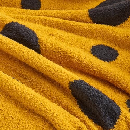 CozeCube Reversible Knit Throw Blanket, Yellow Black Polka Dot, 50"x60" - Image 3