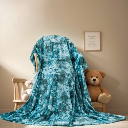 Richave Fuzzy Throw Blanket Travel Size - Teal, Premium Lightweight Anti-Static, Plush and Furry Faux Fur, Reversible Throw Blankets for Sofa and Bed, 50x60 Inches,Teal by RICHAVE