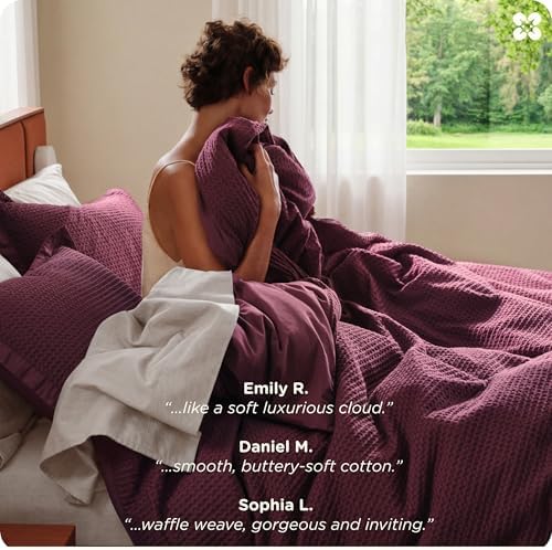 Bedsure PureWoven 3 Pieces Cotton Waffle Duvet Cover Set, King, Burgundy - Image 6
