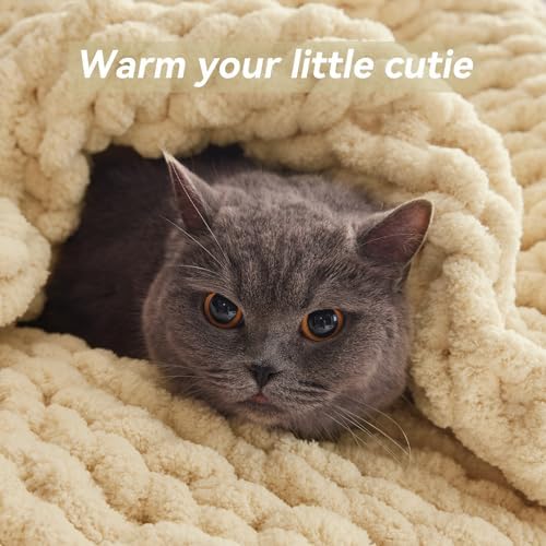 Negwoo Chunky Knit Throw Blanket, Knitted Throw Chenille Yarn, 40"*50" - Image 4