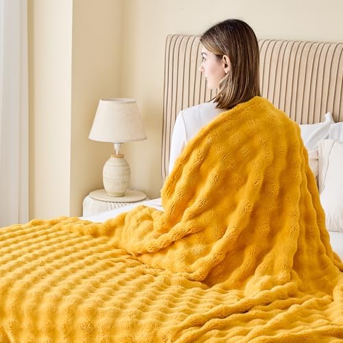 NEWCOSPLAY 3D Bubble Flannel Throw Blanket for Couch Yellow, 50"×60" - Image 4