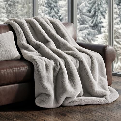 EVERGRACEHOME Faux Chinchilla Fur Throw Blanket, 50"x60", Silver Taupe by EVERGRACE