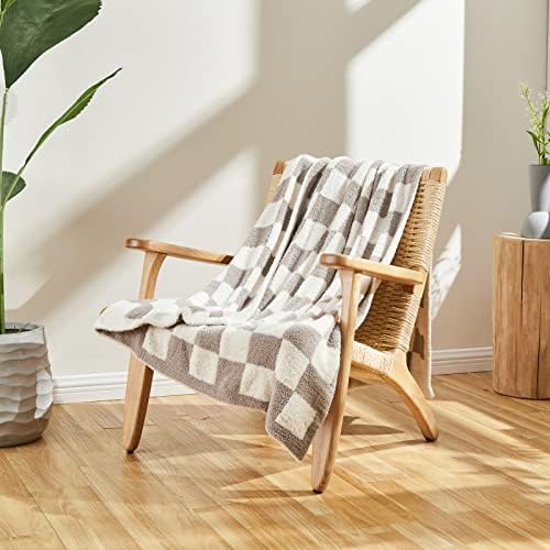 CozeCube Grey White Reversible Checkered Knit Throw Blanket 50"x60" - Image 2