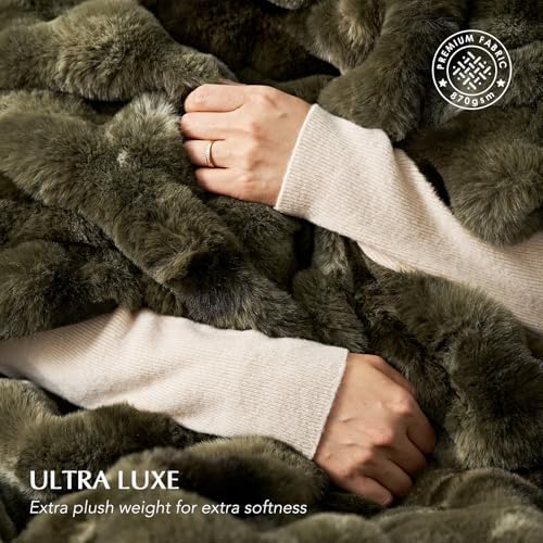 EverGrace Faux Rabbit Fur Bubble Throw Blanket, 60"x80", Marble Olive - Image 3
