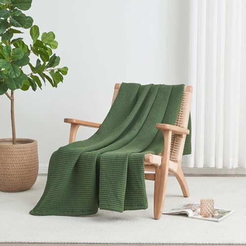 100% Cotton Green Blanket King Size for Bed - Breathable and Soft, Waffle Weave for Summer Spring, 102x90 Inches (Forest Green). - Image 3
