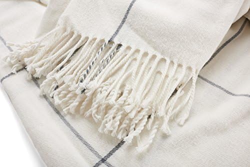 Arus Acrylic Highlands Collection Queen Size Throw Blanket White, 60x80 - Image 4