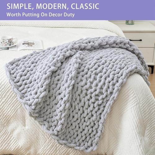 Bigacogo Chunky Knit Throw Blanket for Couch, 40x40 inches, Light Grey - Image 3