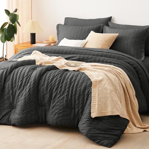 CozyLux Oversized Queen Seersucker Comforter Set, Dark Grey, 98 x 98 in by CozyLux