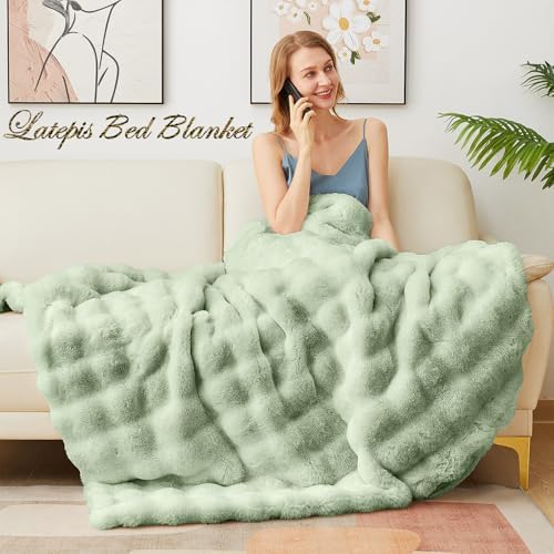 Latepis Faux Fur Throw Blankets Sage Green Bubble Cozy Soft Heavy Blanket for Couch Fuzzy Thick Blanket for Sofa Bedroom Plush Fluffy Warm Blankets for Winter Luxury Throw Blanket 50''x60'', 860gsm - Image 6