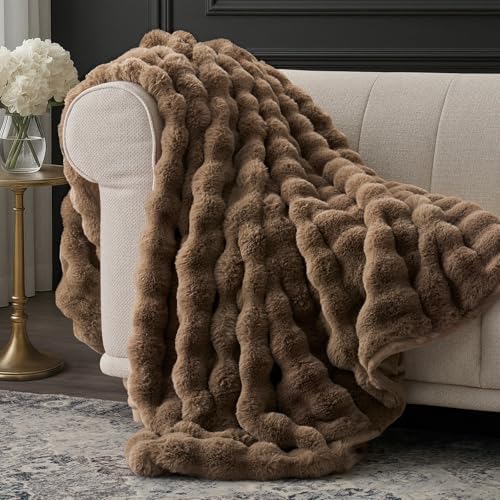 EverGrace Faux Rabbit Fur Bubble Throw Blanket, 60"x80", Natural Tan by EVERGRACE