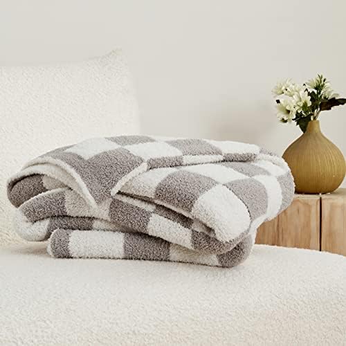 CozeCube Grey White Reversible Checkered Knit Throw Blanket 60"x80" - Image 6