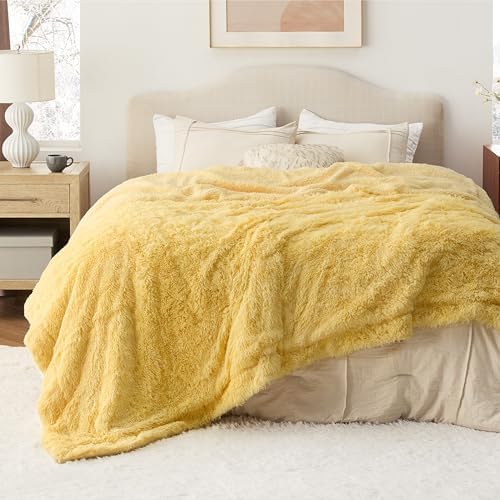 Bedsure Faux Fur Fluffy Sherpa Fleece Bed Blanket Light Yellow 108"x90" by Unknown