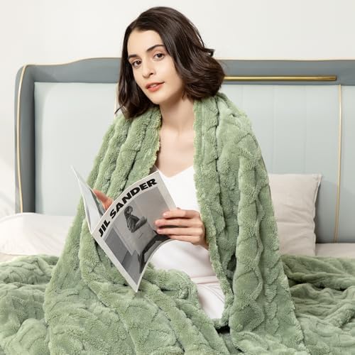 Aganear Fleece Throw Blanket for Bed Couch 90"x108" Sage Green - Image 6