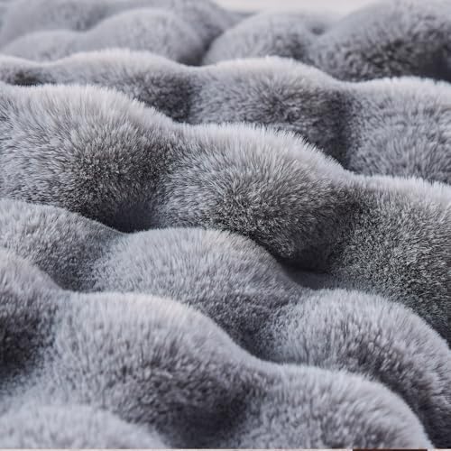 BENVWE Fluffy Faux Fur Throw Blanket for Couch, Soft Plush Thick Cozy Fuzzy Luxury Minky Bubble Blanket for Home Living Room Decor Gift for Women, Light Grey, 63" x 80", 1100GSM - Image 6