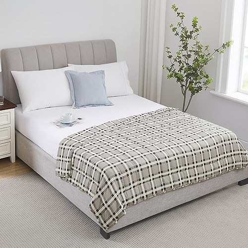 L'AGRATY Weighted Blanket - 48"x72" 15lbs Cooling Breathable Heavy Blanket Microfiber Material with Glass Beads for Adult All-Season Summer Fall Winter Soft Thick Comfort - Image 2