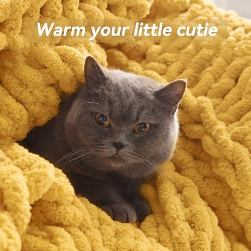 Negwoo Chunky Knit Throw Blanket, Knitted Throw Chenille Yarn, 40"*50" - Image 4
