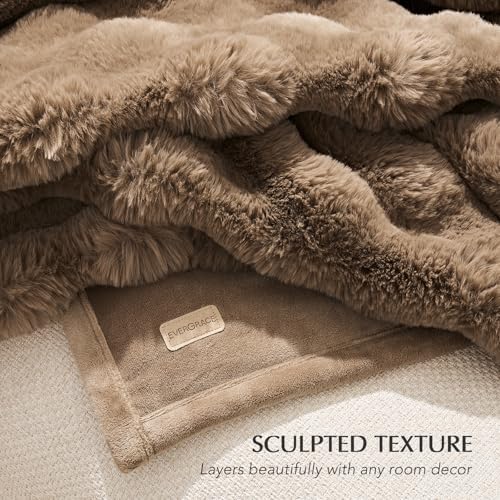 EverGrace Faux Rabbit Fur Bubble Throw Blanket, 60"x80", Natural Tan - Image 5