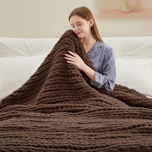 Negwoo Chunky Knit Throw Blanket, Knitted Throw Chenille Yarn, 50"*60" - Image 6