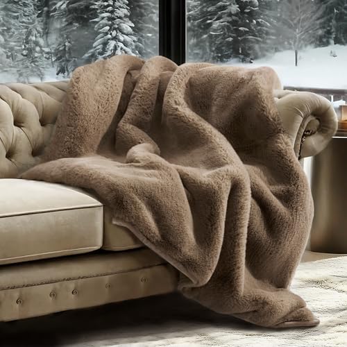 EVERGRACEHOME Faux Chinchilla Fur Throw Blanket, 50"x60", Tawny Mink by EVERGRACE