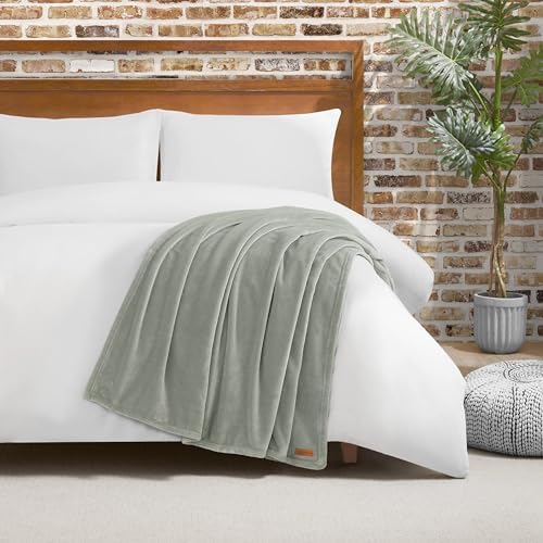 Lucky Brand Solid Plush 50"x70" Throw Blanket, Desert Sage Green - Soft, Cozy, and Timeless Comfort - Image 4