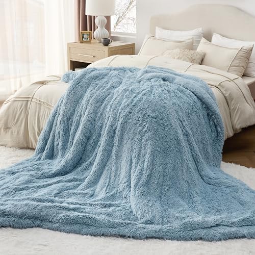 Bedsure Faux Fur Fluffy Sherpa Fleece King Bed Blanket Blue 108"x90" - Image 6