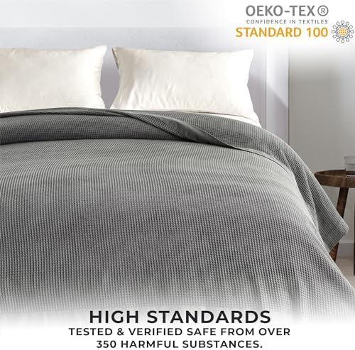 Great Bay Home 100% Cotton Blanket for Twin Size Bed | Lightweight and Breathable Waffle Weave Blankets for Summer & Spring | Versatile, Layering Grey Bed Blanket, Light Grey, 90x66 inches - Image 4