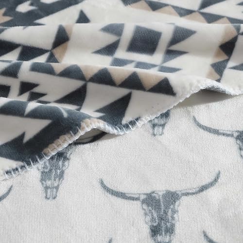 Wrangler - King Size Blanket, Super Soft Reversible Bedding, Throw Blanket for Bed or Couch, Oversized Bedding for Year Round Comfort (Dakota Grey) - Image 2